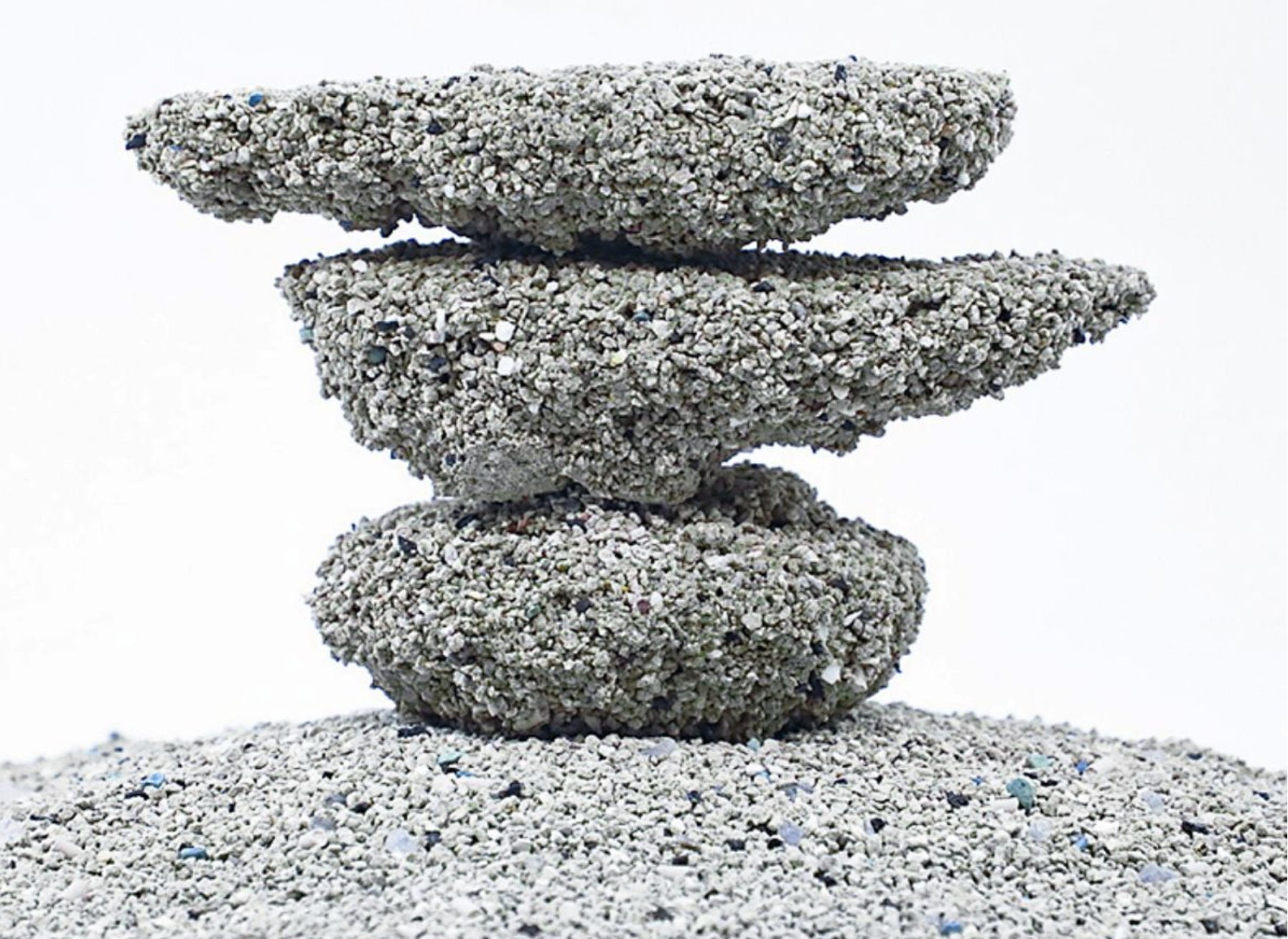 Your Complete Guide to Choosing, Buying, and Using the Best Litter for Your Cat